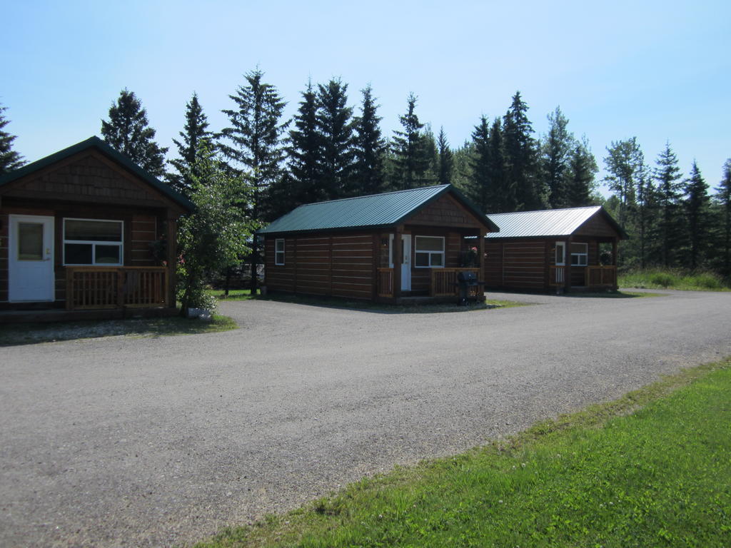 Beaver Creek Lodge And Cabins Макбрайд Экстерьер фото